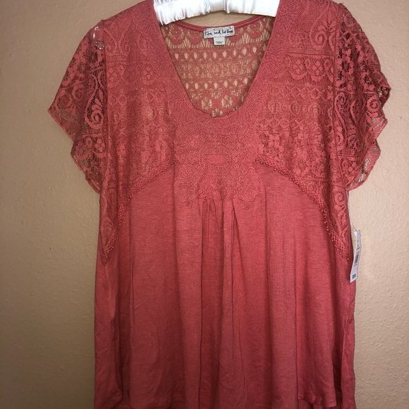 live and let live Tops - Coral Pleated Top w/Lace Detailing